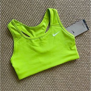 Nike Swoosh Bra